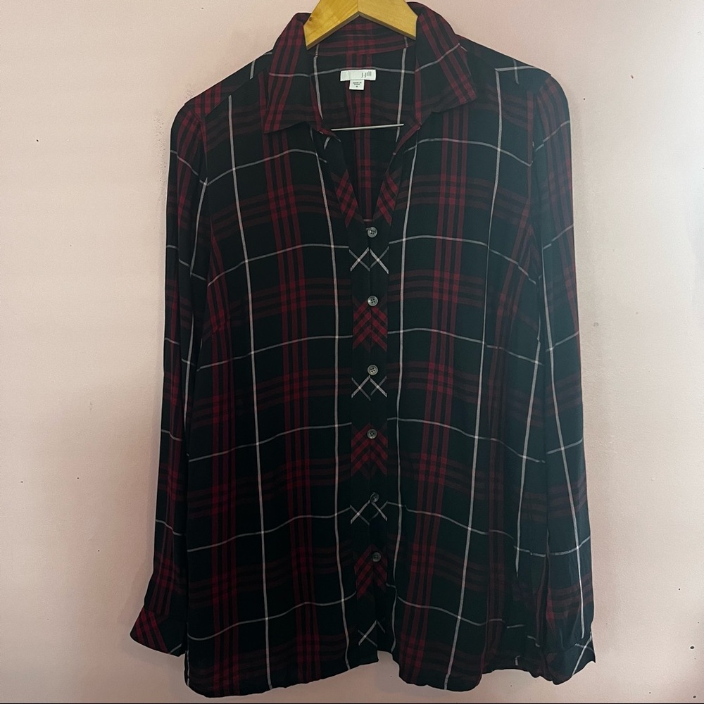 Red and black plaid button down shirt
